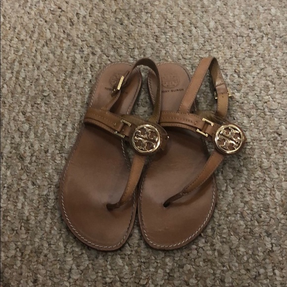 Shoes - tory burch thong sandals